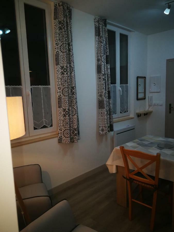 Lupin Apartment Rochefort  Bagian luar foto